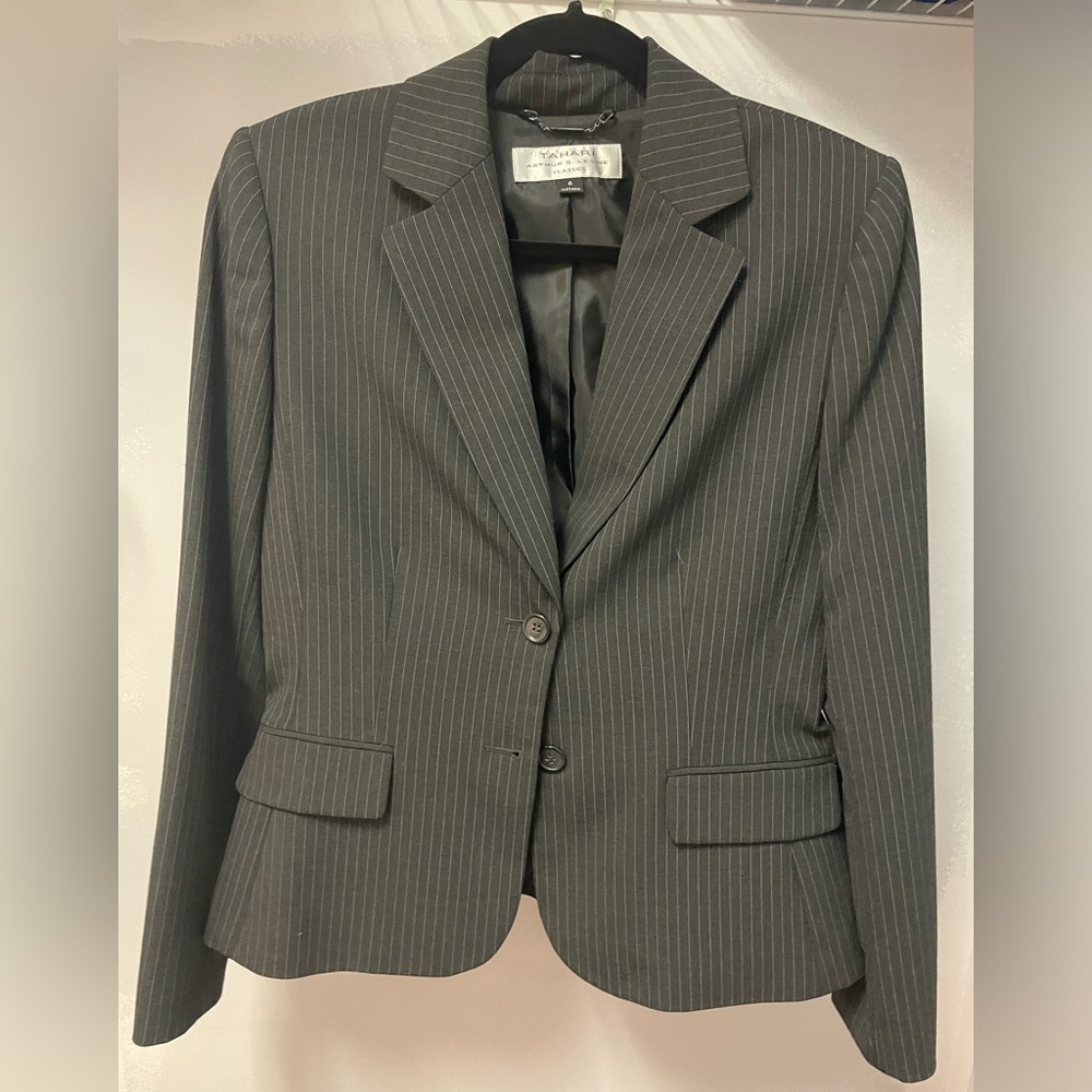 Women’s Tahari Arthur Levine Skirt Suit